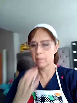 MARYQUANT online show from November 6, 5:14 pm