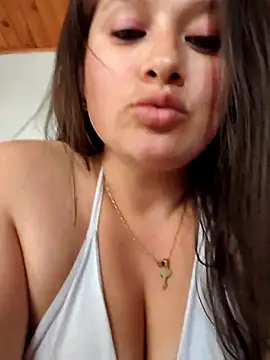 Neve Collins online show from March 13, 6:34 pm