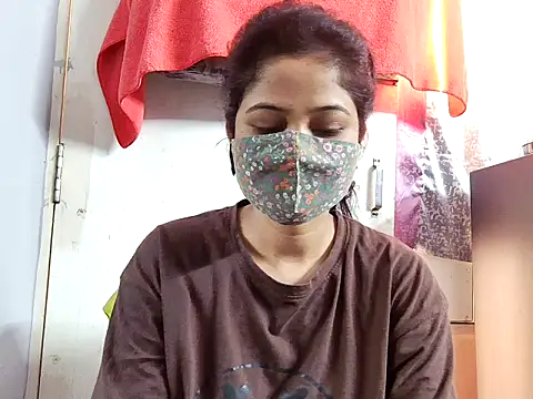 samosa73 online show from November 18, 10:41 am