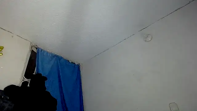 Queenjenn   online show from December 20, 4:20 am