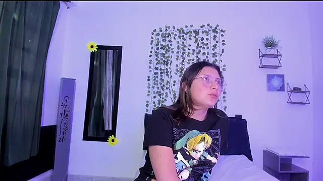 Noellesable online show from December 27, 8:28 pm