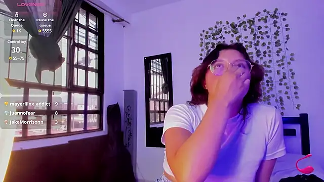 Noellesable online show from February 28, 9:23 pm