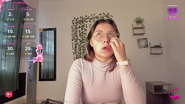 Noellesable online show from September 9, 5:23 pm