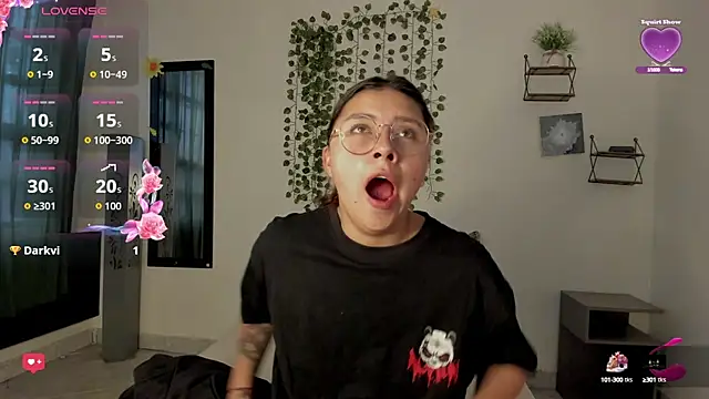 Noellesable online show from September 17, 5:25 pm