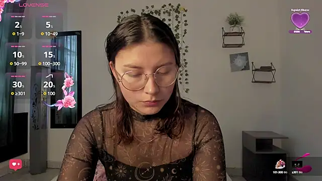 Noellesable online show from September 20, 5:25 pm