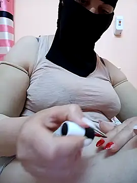 Snapshot of big_yoyo chatting on February 6, 11:21 am big yoyo online show from February 6, 11:21 am