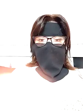 Snapshot of big_yoyo chatting on March 16, 2:10 am big yoyo online show from March 16, 2:10 am