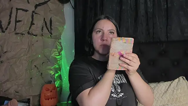 Snapshot of jenifer__power10 chatting on October 29, 9:38 pm jenifer power10 online show from October 29, 9:38 pm