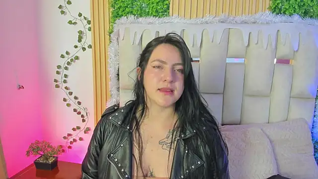 Snapshot of jenifer__power10 chatting on November 30, 8:02 pm jenifer power10 online show from November 30, 8:02 pm