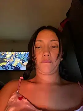 sweet kitty0110 online show from December 20, 7:01 am