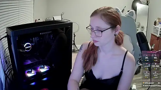 LilyFoxxx online show from October 20, 3:18 am