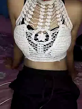 Aaliyalove1 online show from February 3, 8:57 pm