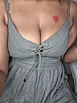 Aaliyalove1 online show from March 19, 10:20 pm