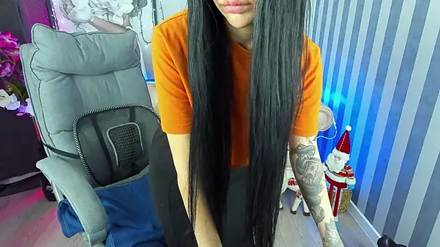 Tiffany lab online show from January 15, 2:46 pm