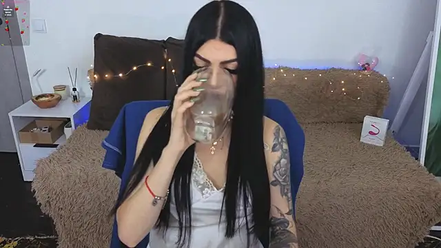 Tiffany lab online show from September 21, 11:12 am