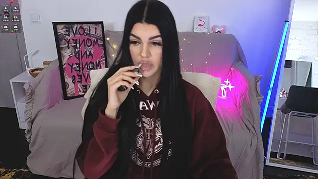 Tiffany lab online show from October 8, 8:23 am