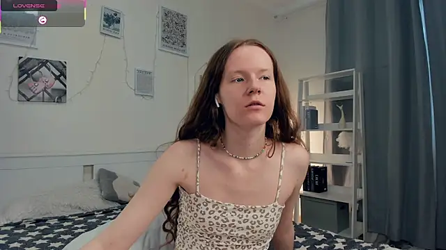 ZaraBluitt online show from February 4, 9:26 am