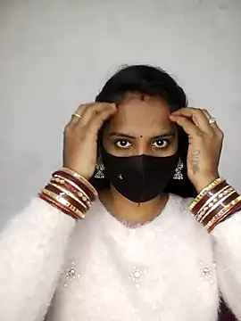 Snapshot of Choclet_bhabhi chatting on January 12, 9:40 am Choclet bhabhi online show from January 12, 9:40 am