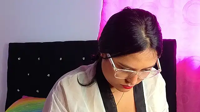 Sweet xuee18 online show from January 28, 6:07 pm