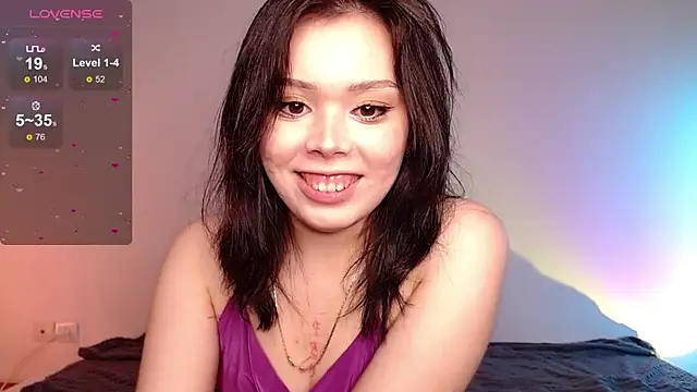 Snapshot of Mellovely chatting on December 4, 3:54 pm Mellovely online show from December 4, 3:54 pm