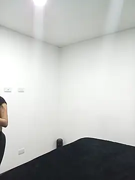 Sofi hot 4m online show from February 19, 9:55 pm