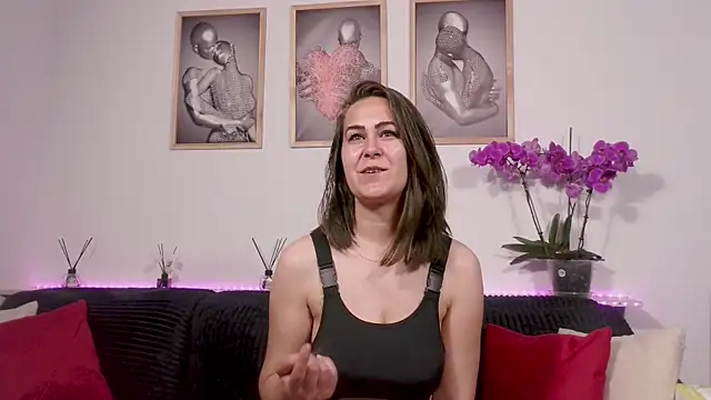 Antonia 1313 online show from June 10, 4:56 am