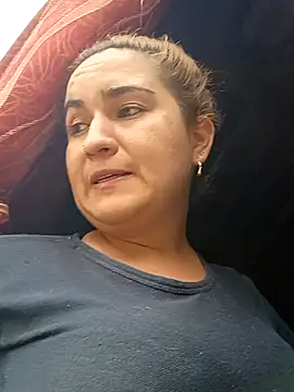 alexax0 online show from February 1, 8:47 pm