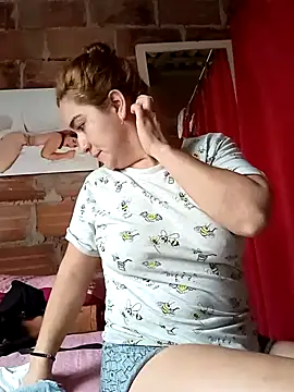 alexax0 online show from February 4, 4:39 pm