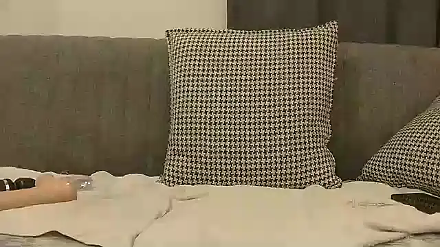 Siyahinci34 online show from September 21, 12:01 am