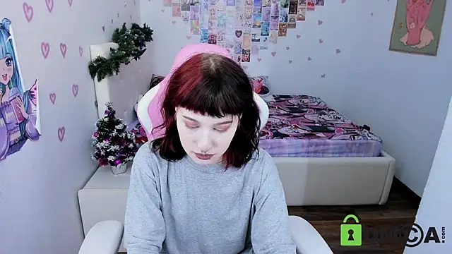 Snapshot of ElizaNik_ chatting on December 27, 9:43 pm ElizaNik online show from December 27, 9:43 pm