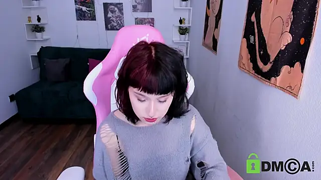 Snapshot of ElizaNik_ chatting on March 14, 1:37 am ElizaNik online show from March 14, 1:37 am