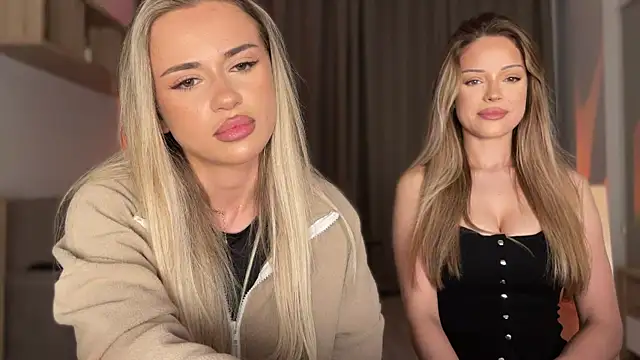 Snapshot of Julia_RL chatting on November 3, 8:43 pm Julia RL online show from November 3, 8:43 pm