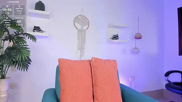 saray halam online show from September 17, 7:15 pm