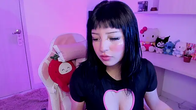 Snapshot of Francesca1_ chatting on January 29, 5:35 pm Francesca1  online show from January 29, 5:35 pm