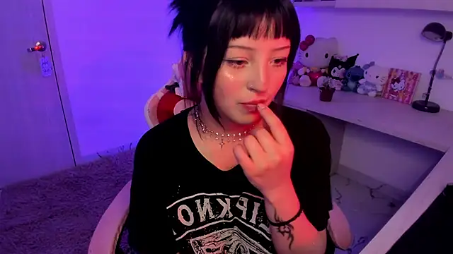 Snapshot of Francesca1_ chatting on January 30, 9:47 pm Francesca1  online show from January 30, 9:47 pm