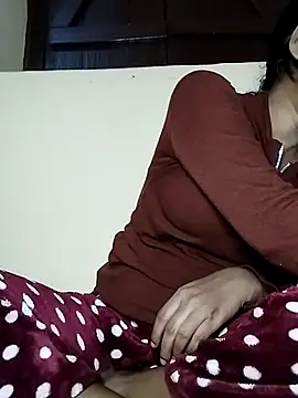 Shivani Tivari online show from December 4, 5:54 pm