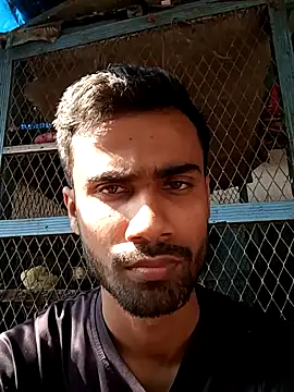 Snapshot of Skinny_Bigass_23 chatting on January 11, 6:03 am Skinny Bigass 23 online show from January 11, 6:03 am