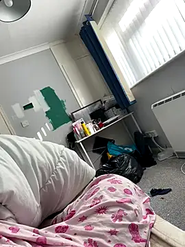 Snapshot of AmberTaylorXxx chatting on September 11, 7:41 am AmberTaylorXxx online show from September 11, 7:41 am