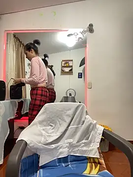 Snapshot of Goddess-Love- chatting on May 15, 9:27 am Goddess-Love- online show from May 15, 9:27 am