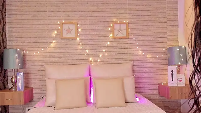 Snapshot of Catalinna_Thompson chatting on January 27, 11:54 am Catalinna Thompson online show from January 27, 11:54 am