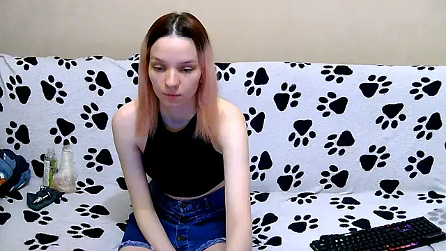 Ivy Lester online show from March 14, 5:02 am