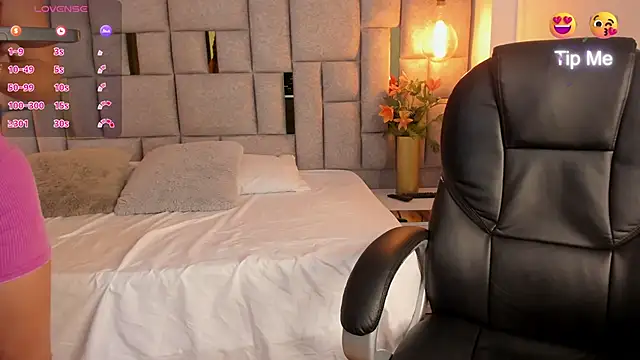 Saori newman online show from January 28, 12:00 pm