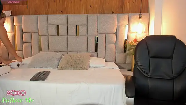 Saori newman online show from March 12, 11:42 am