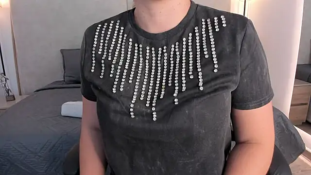 Snapshot of Saori_newman chatting on March 10, 11:37 am Saori newman online show from March 10, 11:37 am