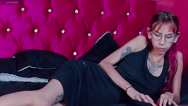 Lunamistyc online show from November 22, 8:08 pm