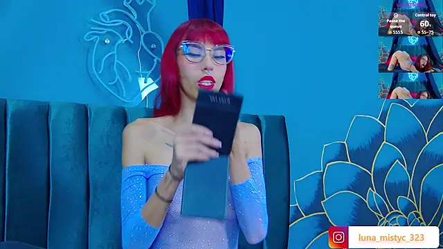 Snapshot of Lunamistyc chatting on February 18, 8:27 pm Lunamistyc online show from February 18, 8:27 pm