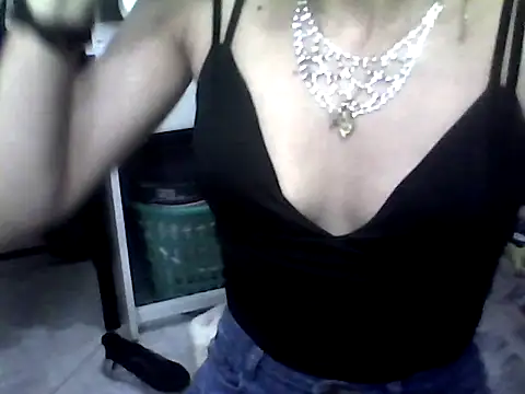 ariana crazzy online show from March 12, 12:47 pm