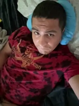 stevenramirez1996 online show from April 17, 7:06 pm