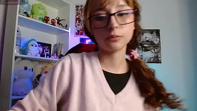 Snapshot of CelesteAyase chatting on May 28, 2:09 am CelesteAyase online show from May 28, 2:09 am