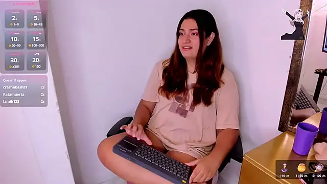 Valery Maravilla  online show from December 13, 10:55 pm